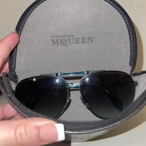 Alexander Mqueen Aviator Sunglasses💀